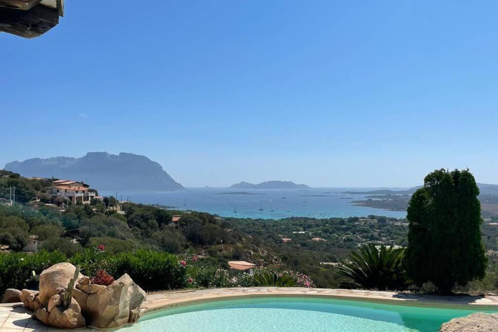 Villa And Pool Tavolara View Porto Istana Exterior foto